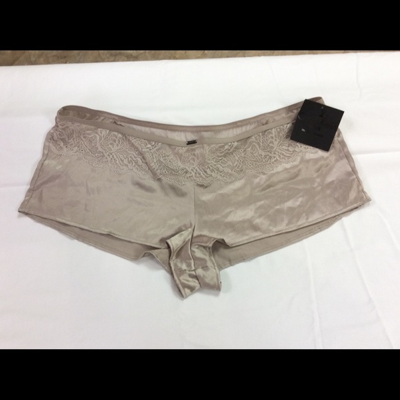 Calvin Klein Black. Sleep NWT Size Medium - Picture 1 of 8